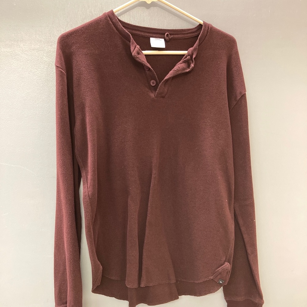 Urban Outfitters Long Sleeve Maroon Thermal size small
